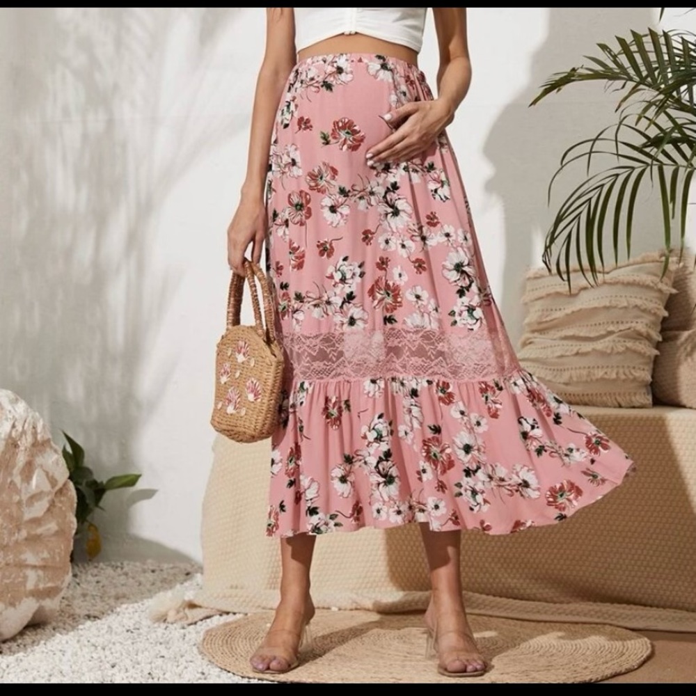 New Maternity Skirt XL